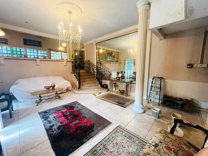 Bungalow for Sale in Seksyen 16 (Petaling Jaya) - Shiqin Saidin - Living Room - PropertyGuru.com.my