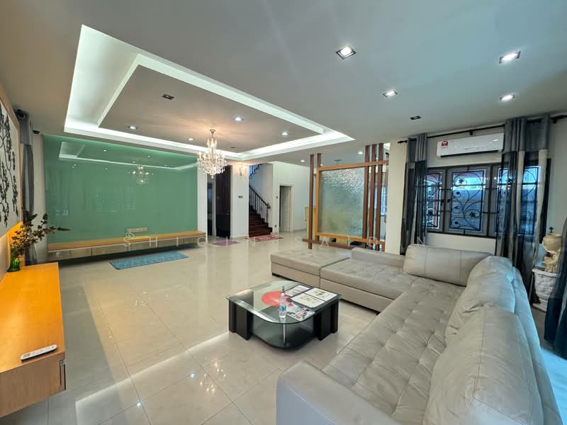 Bungalow for Sale in Ampang Jaya (Ampang) - Shiqin Saidin - Living Room - PropertyGuru.com.my
