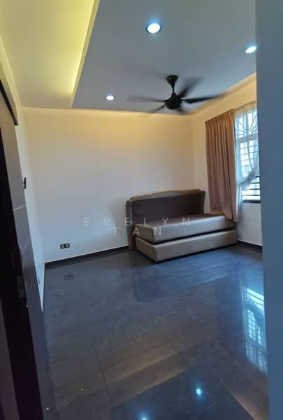 Rumah Bandar untuk Dijual di Johor Bahru (Johor) - Evelyn Tan - Living Room - PropertyGuru.com.my