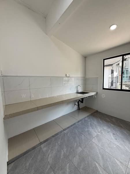 Rumah Teres 1 Tingkat untuk Dijual di Taman Molek (Johor Bahru) - Wallace Ang - PropertyGuru.com.my