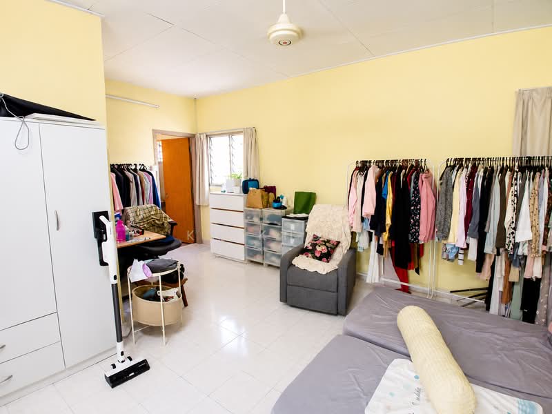 1.5-storey Terraced House for Sale in Usj 6 (Subang Jaya) - KH Khoo - Bedroom - PropertyGuru.com.my