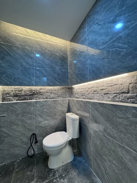 1-storey Terraced House for Sale in Taman Skudai Baru (Skudai) - Mohd Faez - Bathroom - PropertyGuru.com.my