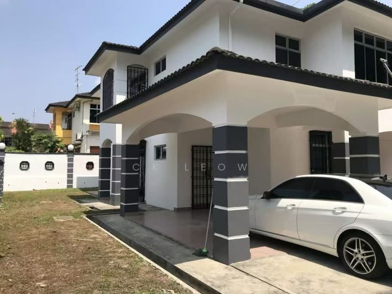 Semi-Detached House for Rent in Bandar Selesa Jaya (Skudai) - Ck Leow - Exterior - PropertyGuru.com.my