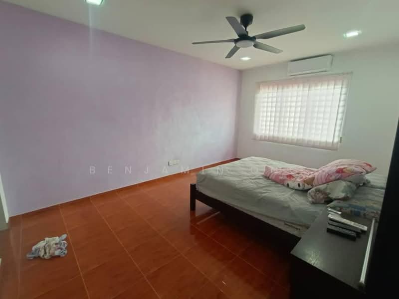 Rumah Teres 2 Tingkat untuk Dijual di Taman Pelangi (Johor Bahru) - Benjamin Ong - Bedroom - PropertyGuru.com.my