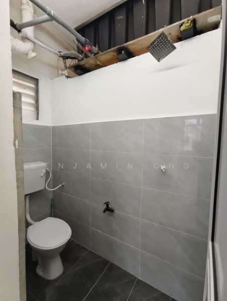 Flat for Sale at Taman Tan Sri Yaacob - Benjamin Ong - Bathroom - PropertyGuru.com.my