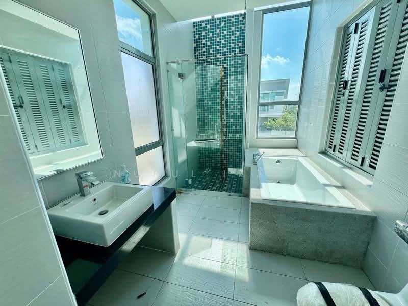 Bungalow for Sale in Kota Seriemas (Nilai) - Nurul Izza - PropertyGuru.com.my