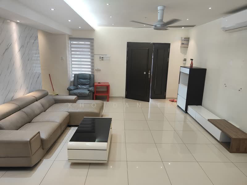 2-storey Terraced House for Rent in Bandar Bukit Raja (Klang) - Kho Daniel - Living Room - PropertyGuru.com.my