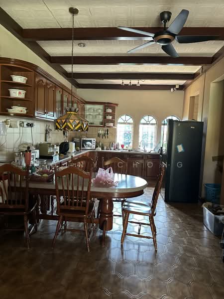 Bungalow for Sale in Asam Kumbang (Taiping) - Colny Chong - Dry kitchen - PropertyGuru.com.my