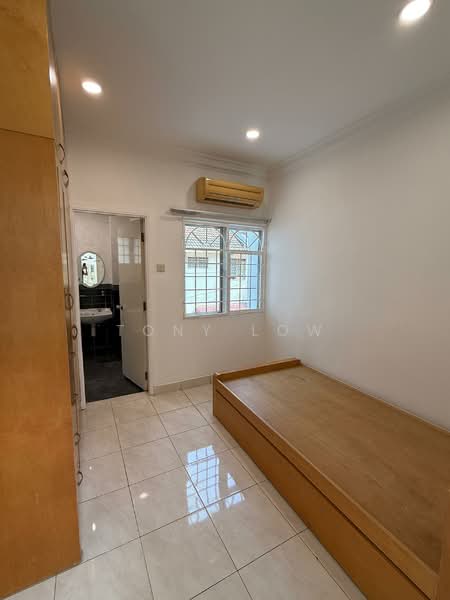 Rumah Teres 2 Tingkat untuk Dijual di Taman Wawasan (Puchong) - Tony Low - PropertyGuru.com.my