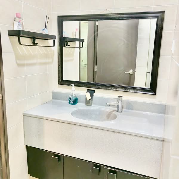 Kondominium untuk Disewa di Shaftsbury Residence - Kar Hooi - Bathroom - PropertyGuru.com.my