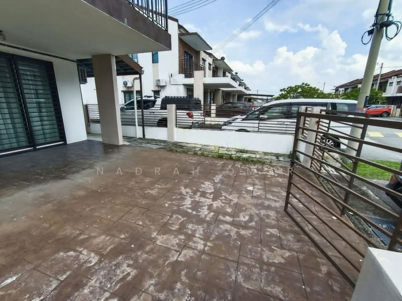 Rumah Teres 2 Tingkat untuk Dijual di Taman Saujana KLIA (Sepang) - Nadrah Omar - PropertyGuru.com.my