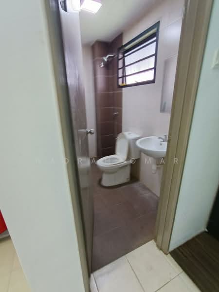 Rumah Teres 2 Tingkat untuk Dijual di Taman Saujana KLIA (Sepang) - Nadrah Omar - PropertyGuru.com.my