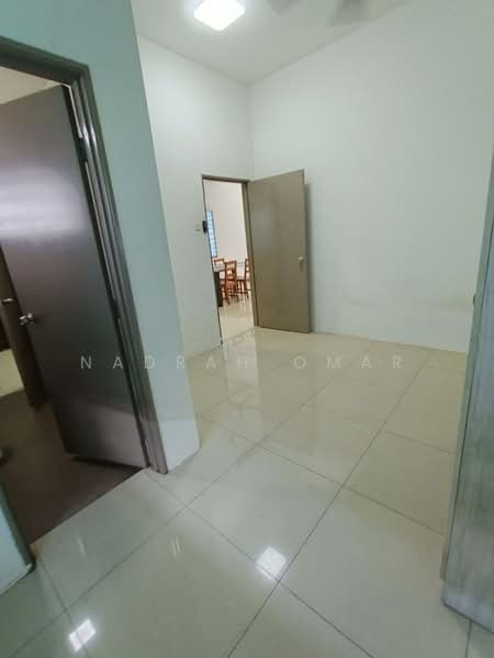 Rumah Teres 2 Tingkat untuk Dijual di Taman Saujana KLIA (Sepang) - Nadrah Omar - PropertyGuru.com.my
