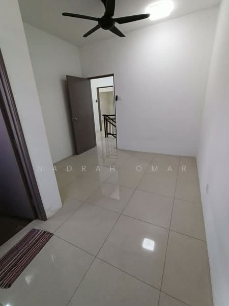 Rumah Teres 2 Tingkat untuk Dijual di Taman Saujana KLIA (Sepang) - Nadrah Omar - PropertyGuru.com.my