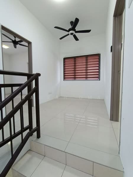 Rumah Teres 2 Tingkat untuk Dijual di Taman Saujana KLIA (Sepang) - Nadrah Omar - PropertyGuru.com.my