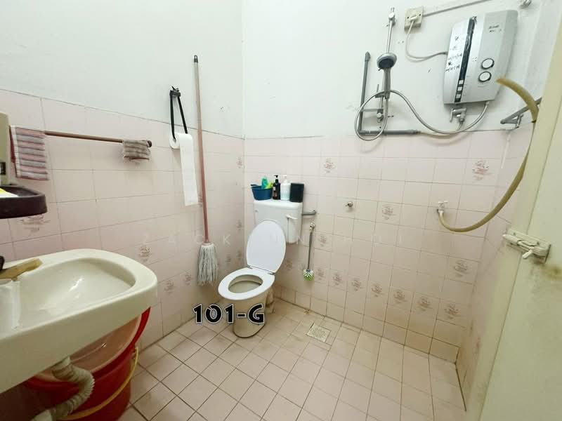 1-storey Terraced House for Sale in Kampung Batu Belah (Klang) - Zackinn Hoi - Bathroom - PropertyGuru.com.my