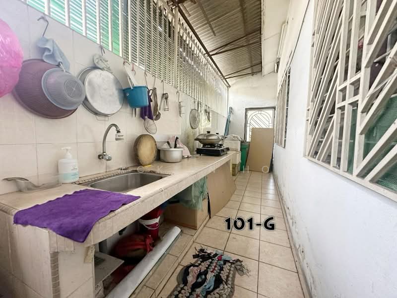 1-storey Terraced House for Sale in Kampung Batu Belah (Klang) - Zackinn Hoi - Kitchen - PropertyGuru.com.my
