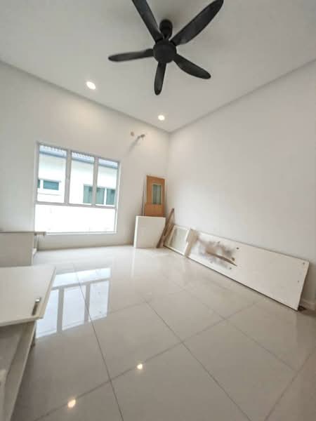 Semi-Detached House for Rent in Seri Kembangan (Selangor) - Jeff Tan - Interior - PropertyGuru.com.my