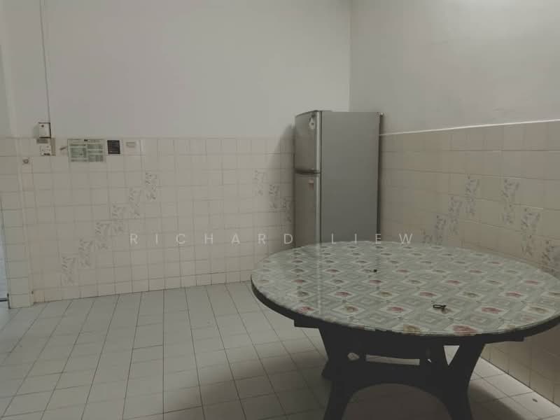 Rumah Teres 2 Tingkat untuk Disewa di SS 24, Taman Megah (Petaling Jaya) - Richard Liew - Kitchen - PropertyGuru.com.my