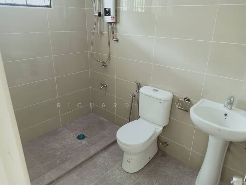 Rumah Teres 2 Tingkat untuk Disewa di SS 24, Taman Megah (Petaling Jaya) - Richard Liew - Bathroom - PropertyGuru.com.my