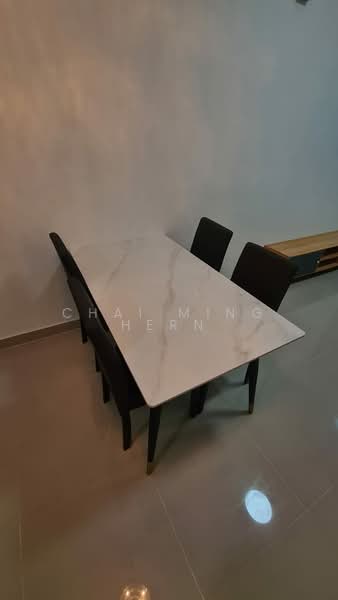 Servis Apartment untuk Disewa di MKH Boulevard II - Chai Ming Hern - Dining Room - PropertyGuru.com.my