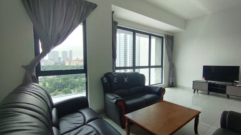 Servis Apartment untuk Disewa di 8 Kinrara - Foo Sek Mou - Living Room - PropertyGuru.com.my