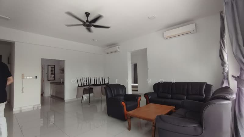 Servis Apartment untuk Disewa di 8 Kinrara - Foo Sek Mou - Living Room - PropertyGuru.com.my
