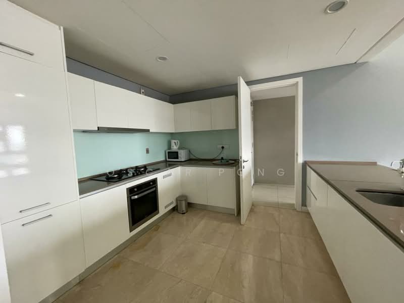 Service Residence for Sale at The Sentral Residences - Oscar Pong - Kitchen - PropertyGuru.com.my