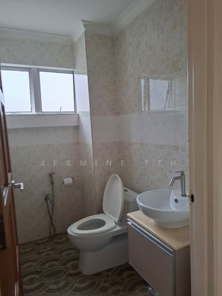 Kondominium untuk Dijual di Casa Venicia Condominium - Jesmine Teh - Bathroom - PropertyGuru.com.my