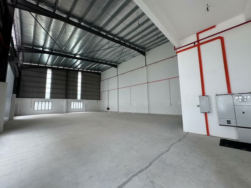 Factory for Rent in Taman Desa Cemerlang (Ulu Tiram) - Kenny Wong Chen Yao - Interior - PropertyGuru.com.my
