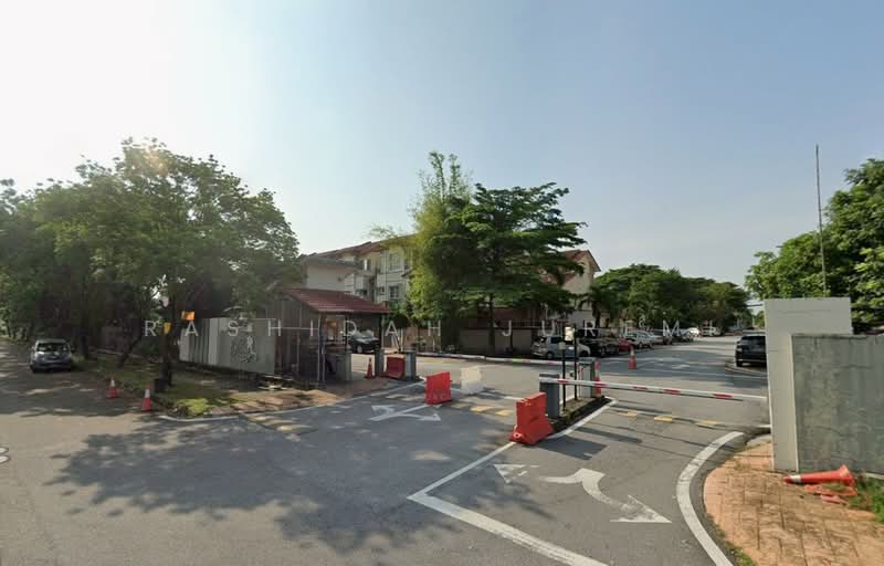 Rumah Teres 3 Tingkat untuk Dijual di Shah Alam (Selangor) - Rashidah Juremi - Exterior - PropertyGuru.com.my