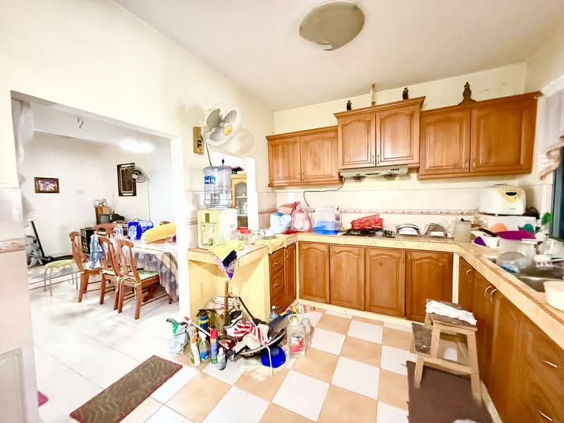Rumah Teres 2 Tingkat untuk Dijual di Rawang (Selangor) - Nur Alia Omar - Kitchen - PropertyGuru.com.my