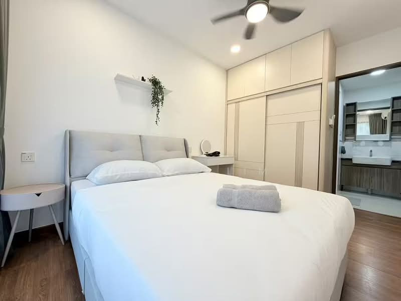 Servis Apartment untuk Dijual di Country Garden Central Park - Jovel Lim - Bedroom - PropertyGuru.com.my