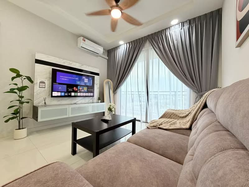 Servis Apartment untuk Dijual di Country Garden Central Park - Jovel Lim - Living Room - PropertyGuru.com.my