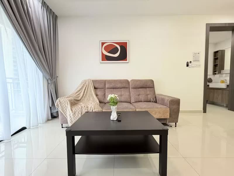 Servis Apartment untuk Dijual di Country Garden Central Park - Jovel Lim - Living Room - PropertyGuru.com.my