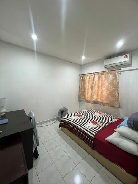 Apartment for Sale at Apartment Selasih - Nick Yeap - Bedroom - PropertyGuru.com.my