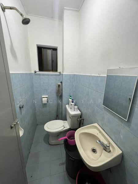 Apartment for Sale at Apartment Selasih - Nick Yeap - Bathroom - PropertyGuru.com.my