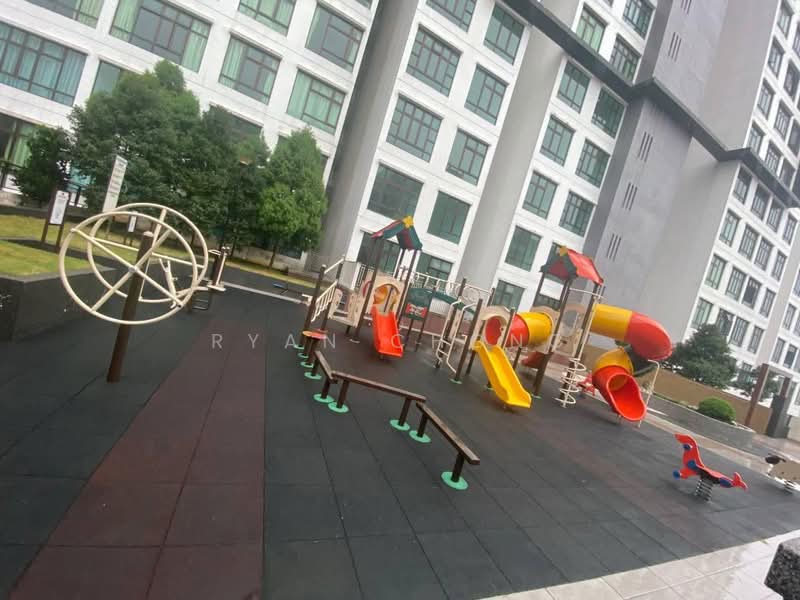 Servis Apartment untuk Dijual di D'Summit Residences - Ryan Chong - PropertyGuru.com.my