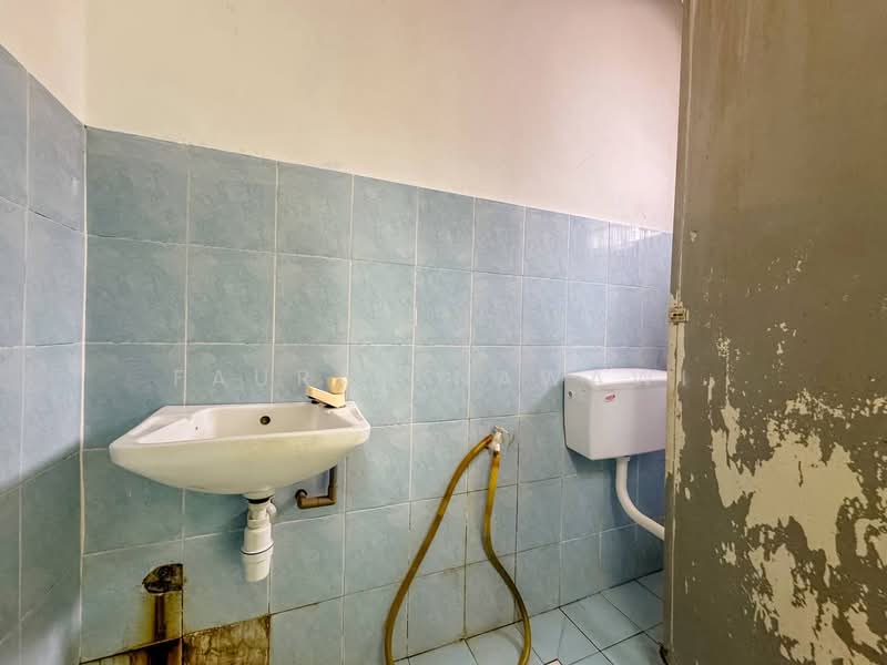 Apartment for Sale at Residensi Warnasari 1 - Fauran Nawawi - PropertyGuru.com.my
