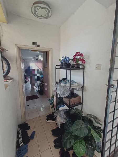Pangsapuri untuk Dijual di Pangsapuri Sri Astana - Fauran Nawawi - PropertyGuru.com.my