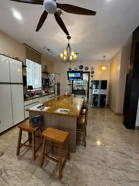Bungalow for Sale in Petaling Jaya (Selangor) - Norfazilah Binti Mohd Saad - Kitchen - PropertyGuru.com.my
