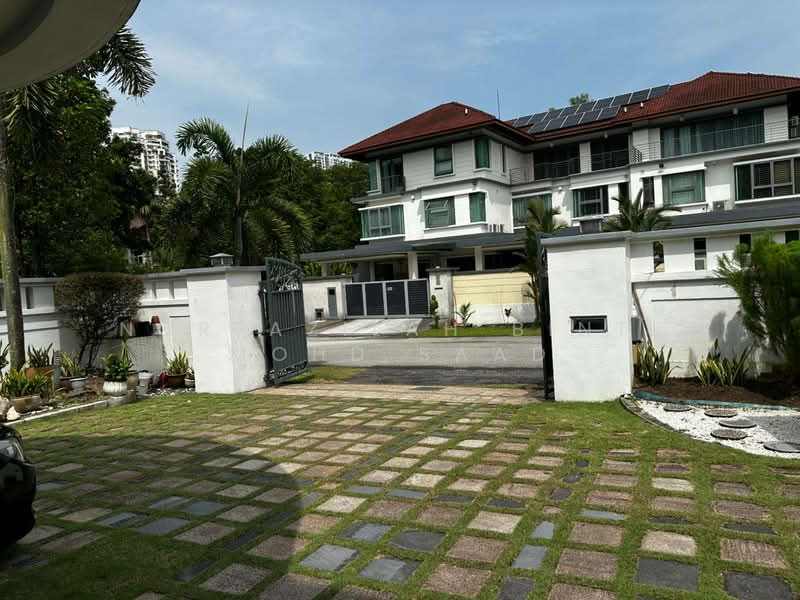 Bungalow for Sale in Petaling Jaya (Selangor) - Norfazilah Binti Mohd Saad - Exterior - PropertyGuru.com.my