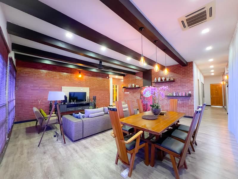Condominium for Sale at Suasana Lumayan - Yasmin Sulaiman - Living Room - PropertyGuru.com.my