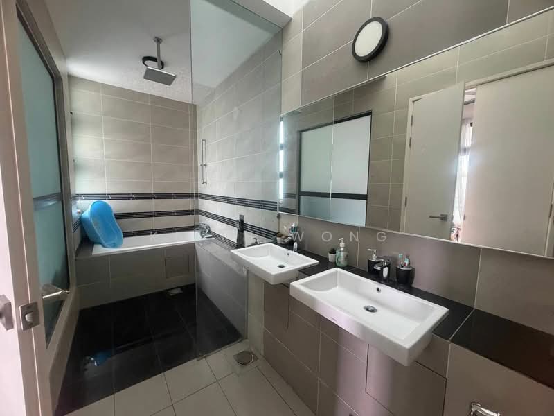Semi-Detached House for Sale in Eco Botanic (Iskandar Puteri (Nusajaya)) - Keith Wong - Bathroom - PropertyGuru.com.my