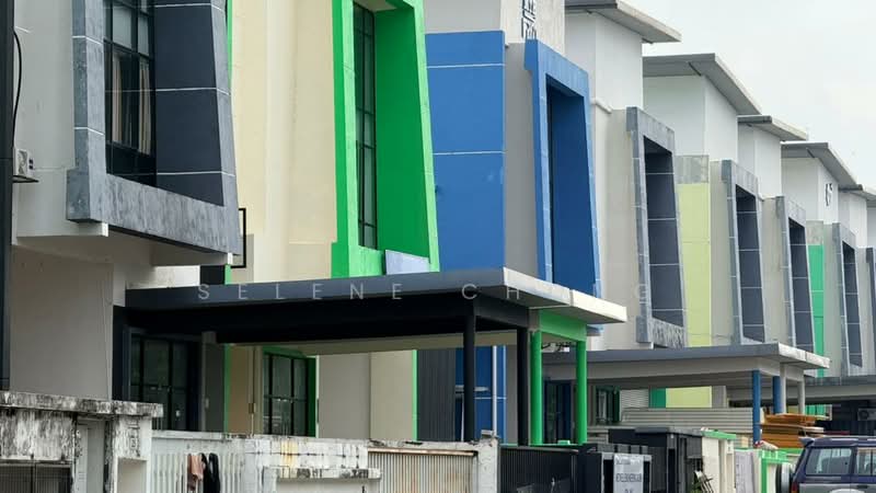 Kilang untuk Dijual di Kawasan Perindustrian Beranang (Beranang) - Selene Chong - Exterior - PropertyGuru.com.my