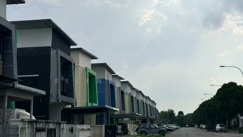 Kilang untuk Dijual di Kawasan Perindustrian Beranang (Beranang) - Selene Chong - Exterior - PropertyGuru.com.my