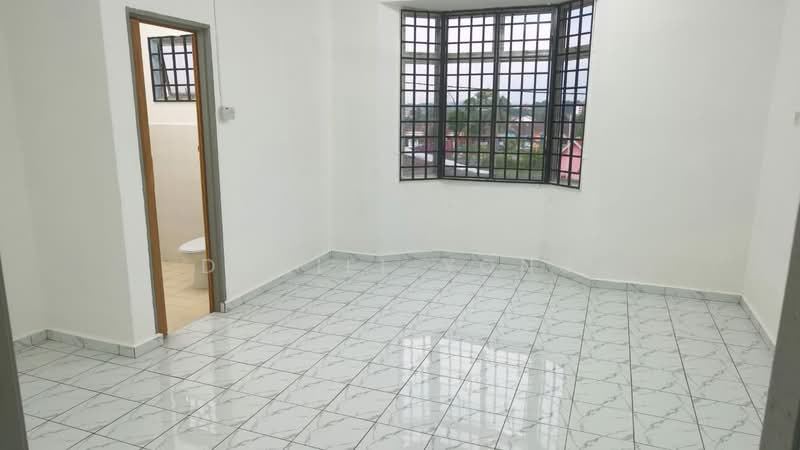 2-storey Terraced House for Sale in Taman Universiti (Skudai) - Daniel Yong - Interior - PropertyGuru.com.my