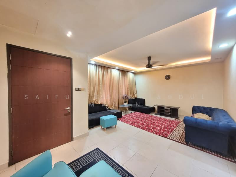 Rumah Teres 2 Tingkat untuk Dijual di Taman Kundang Jaya (Rawang) - Saiful Bahri Abdul Manan - Living Room - PropertyGuru.com.my