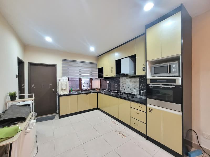 Rumah Teres 2 Tingkat untuk Dijual di Taman Kundang Jaya (Rawang) - Saiful Bahri Abdul Manan - Kitchen - PropertyGuru.com.my
