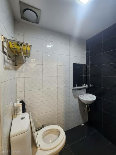 1-storey Terraced House for Sale in Taman Universiti (Skudai) - Ee Fong Toh - PropertyGuru.com.my
